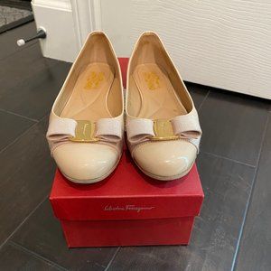 Ferragamo Varina Ballet Flats